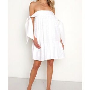 Cleobella Cara Mini  White Off The Shoulder Tie Dress Size Small NWT‎